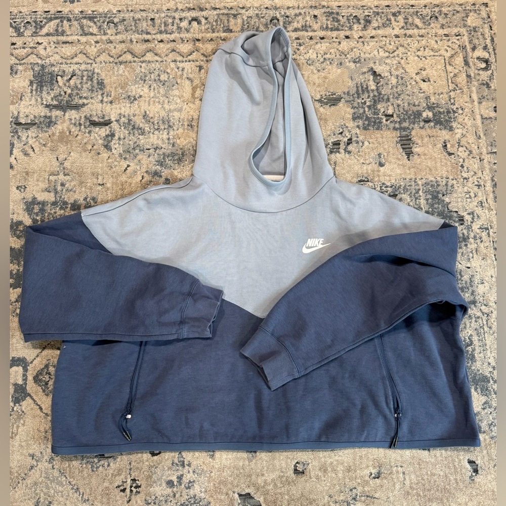 Nike Sportswear Tech Fleece Cropped Pullover Hoodie Sweatshirt size M